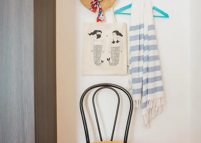 Sun House 4 Center Airconditioned * Вилласимиус